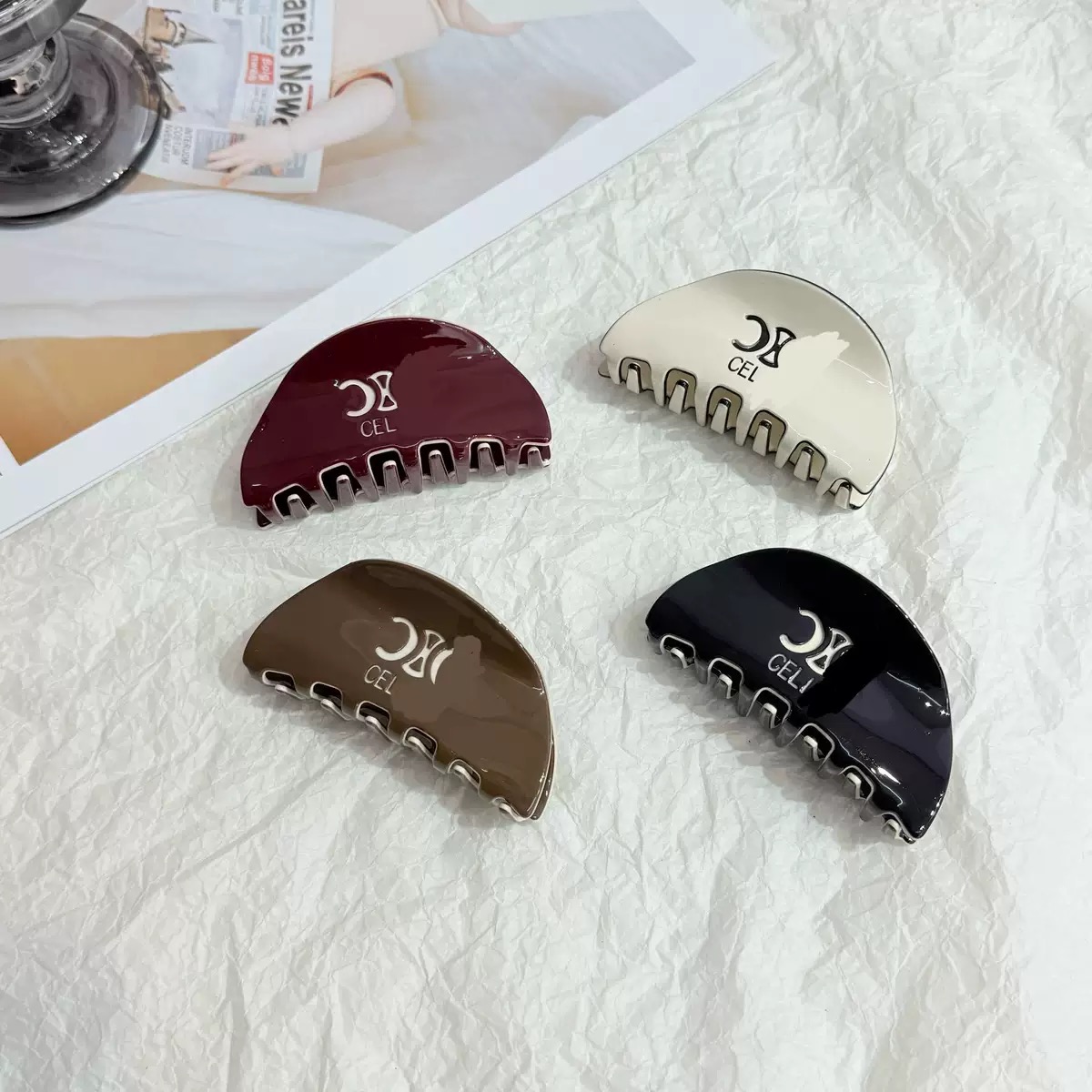 In-stock claw clip style 22