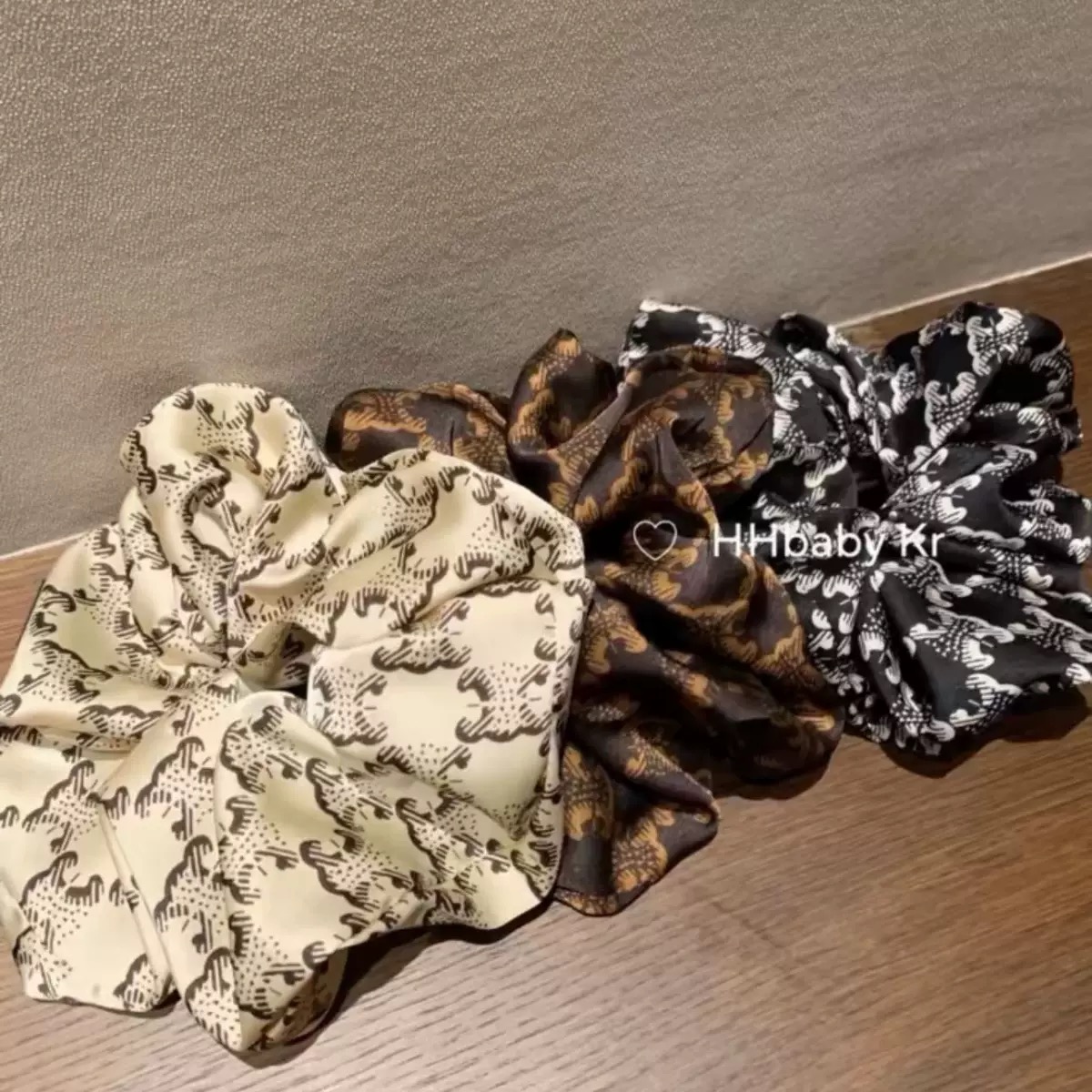 Luxury hair ties with pearls and embellishments