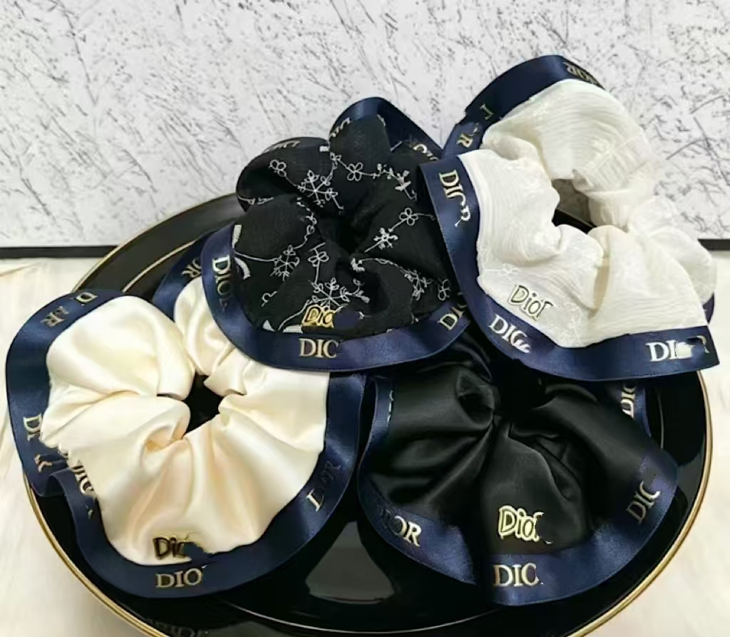 In-stock hair tie style 13
